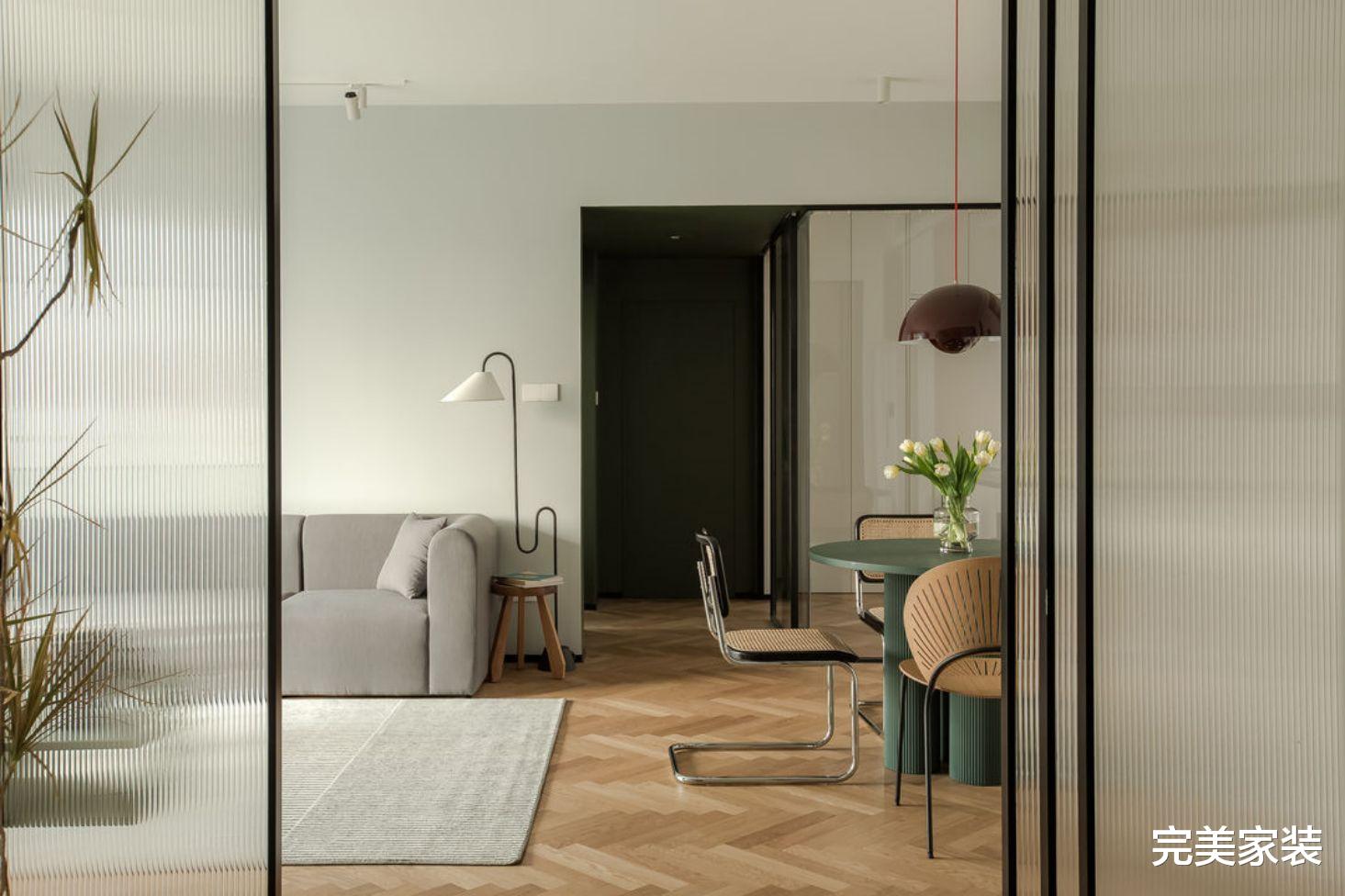 70后阿姨，离异后花20万改造90㎡老房，全屋设计都很养眼！