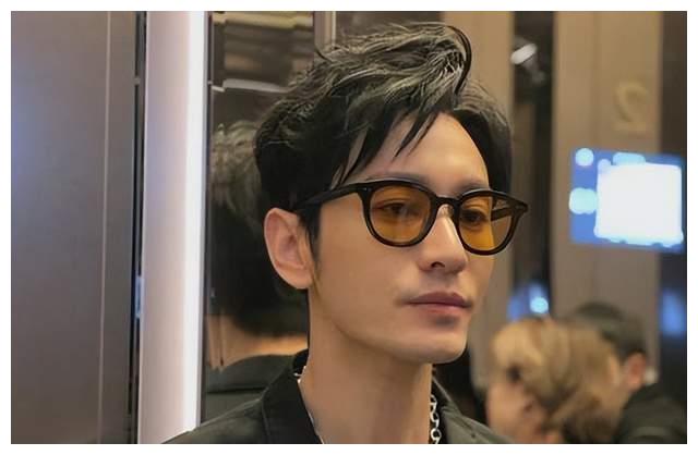 罗云熙 男星越减肥越丑？杜海涛瘦30斤反遭嘲，罗云熙像骷髅，张震瘦变形