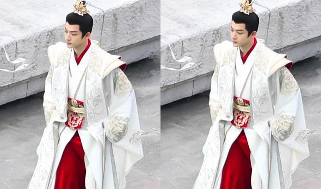 桐华|《长相思》桐华探班剧组，20日官方有福利，想看檀健次的新衣服！