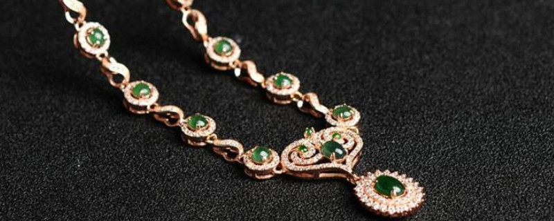 翡翠|和田玉和翡翠哪个硬度高