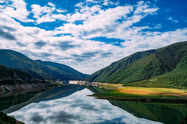 标志性建筑|这10个避暑城市,平均温度也就20度,你还不心动!