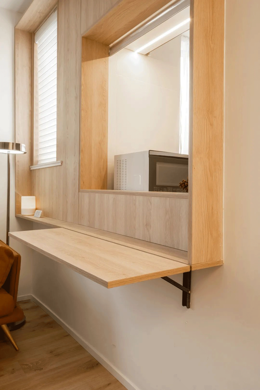 采光差的小黑屋逆袭，无主灯、软膜天花，还有…