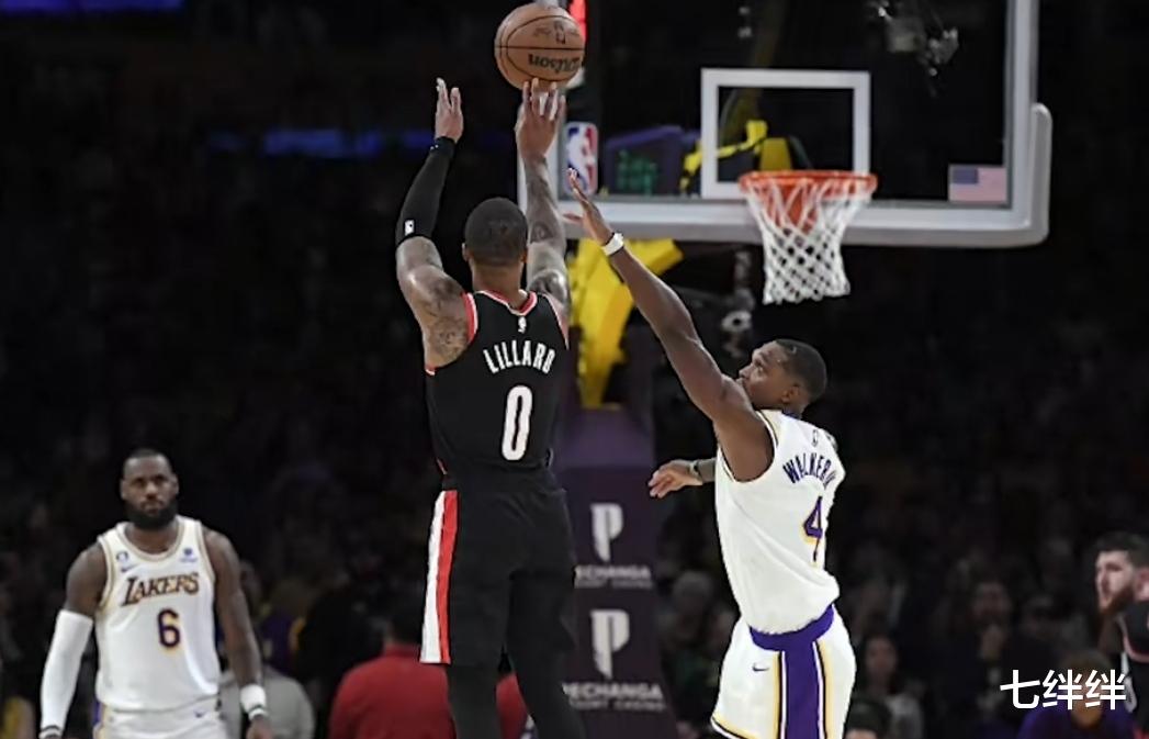 威斯布鲁克|职场的中年危机!十年前就料到威少有此下场,英雄迟暮错在哪里?