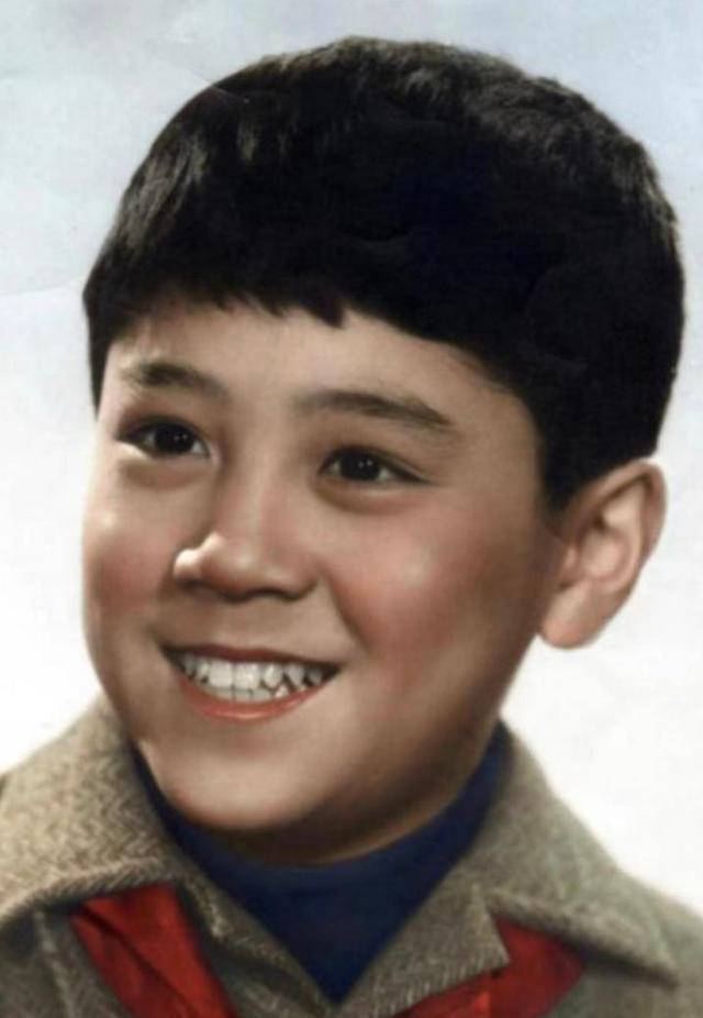 明星|10个明星家庭这样过六一：两家首晒新生儿，每个宝贝都含着金钥匙