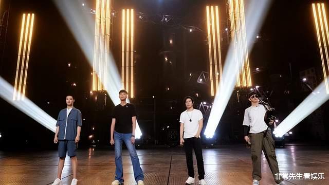 c位|《披哥2》四期过后，准C位被拖累，中位区抱团，下位区有实力没人气