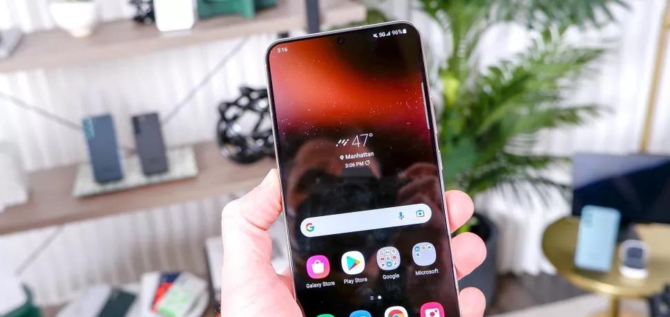 小屏|三星GalaxyS22动手评测:小屏旗舰性价比很高,但也有一个缺点