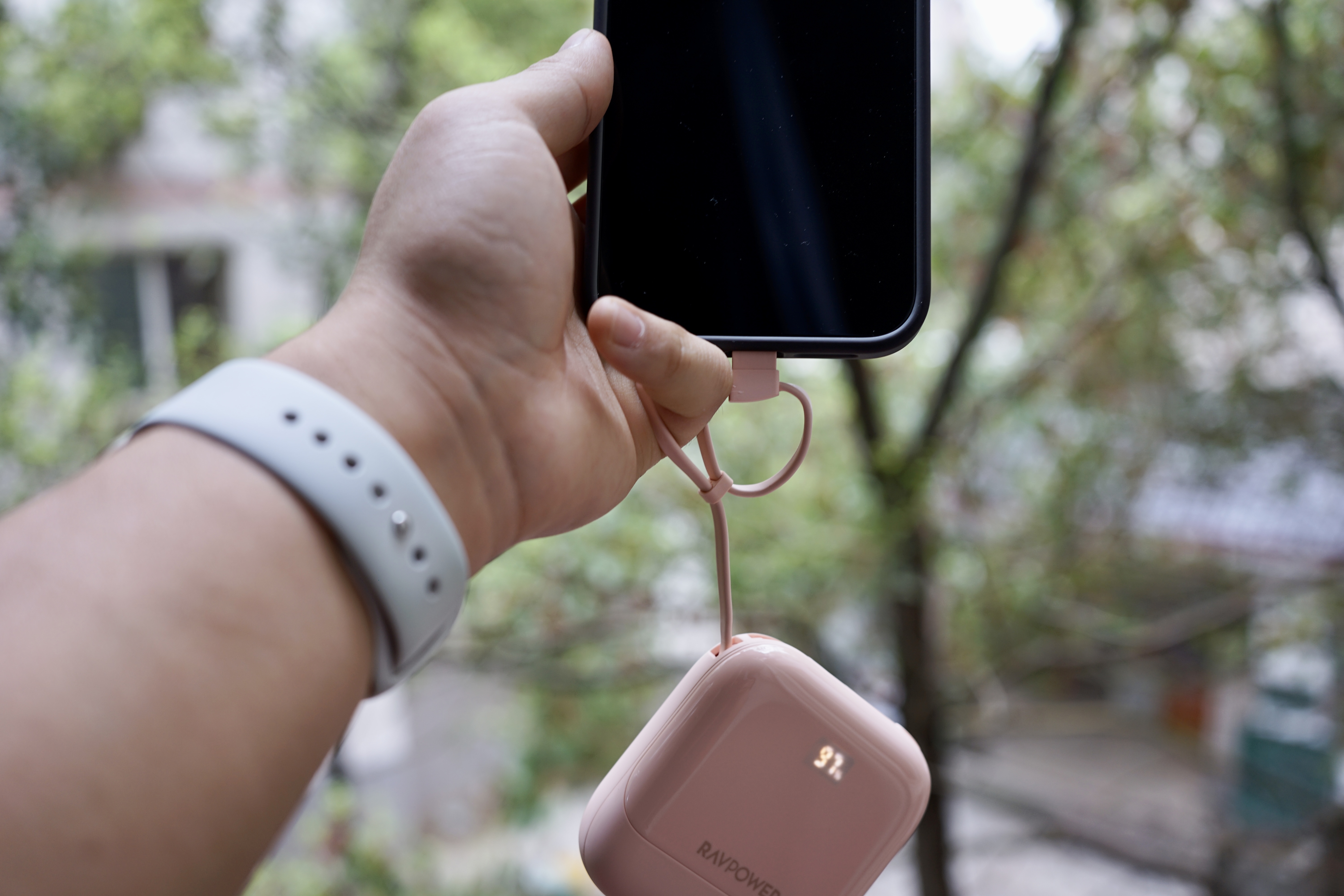 充电宝|短途出门续航神器——RAVPower自带线充电宝