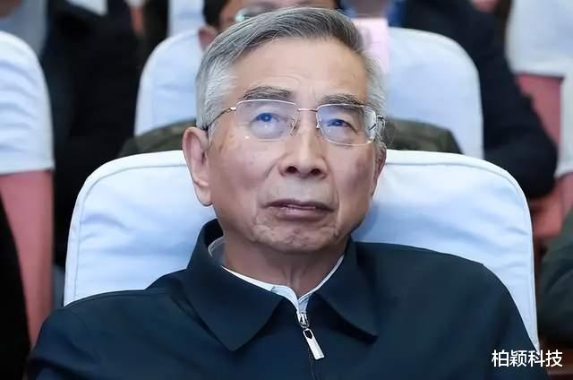 芯片|美国芯片再受重击,中国招标服务器芯片全由国产芯片取得