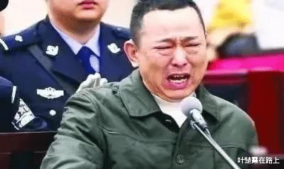 身家400亿的富豪刘汉法庭上大哭,听到被判死刑丑态百出