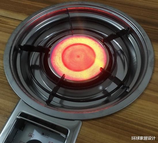 越来越多人厨房装红外线燃气灶，我家也跟风，使用2年苦不堪言
