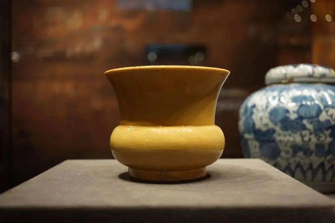 文物|陶瓷艺术品有金融属性,为何不是书画、玉器、木雕等艺术品呢?