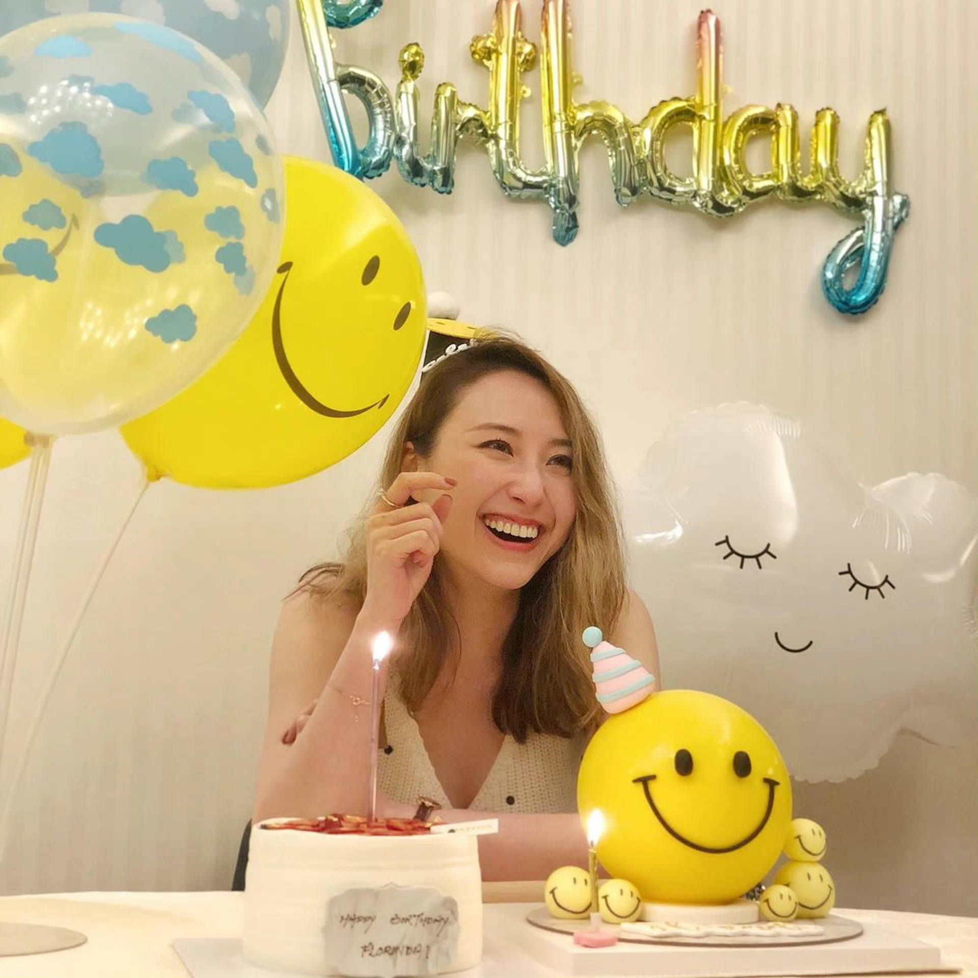 何超云|赌王女儿何超云将嫁给消防员,两人已恋爱7个月