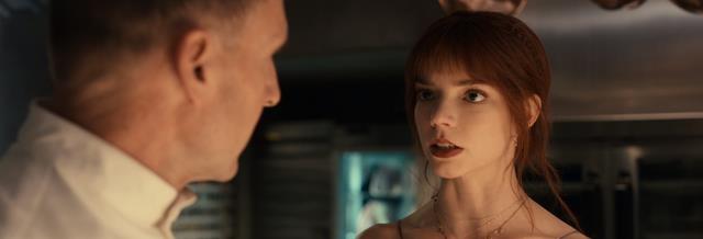 山中森林|R级夺命盛宴!伏地魔演变态大厨,这恐怖片吊足观众胃口