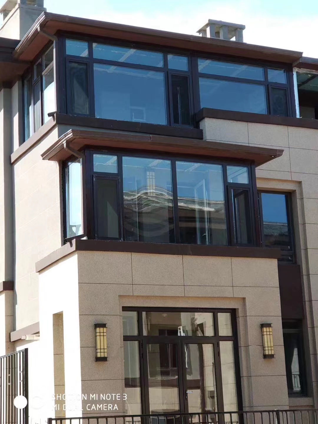 你收到一份关于老式木窗到断桥铝门窗变迁的讲解!