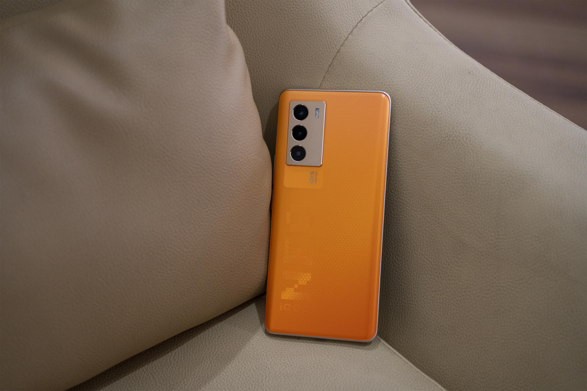 iqoo neo5s|iQOO Neo5S游戏初体验：稳定流畅，高帧功耗还低