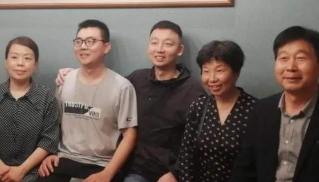 |大快人心！曝巡视组已对大药房设举报信箱，杜新枝深夜发文求安慰