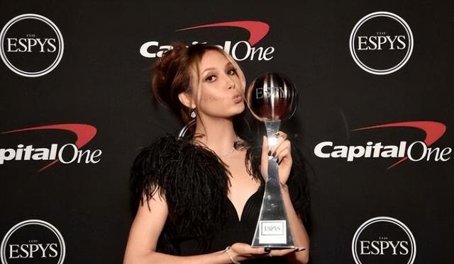 谷爱凌|谷爱凌发文庆中秋,首次谈及被网暴一事