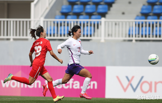 罗萨|0-4，0-2！中国女足U17轰然倒下，7分钟连丢2球，积0分排名垫底