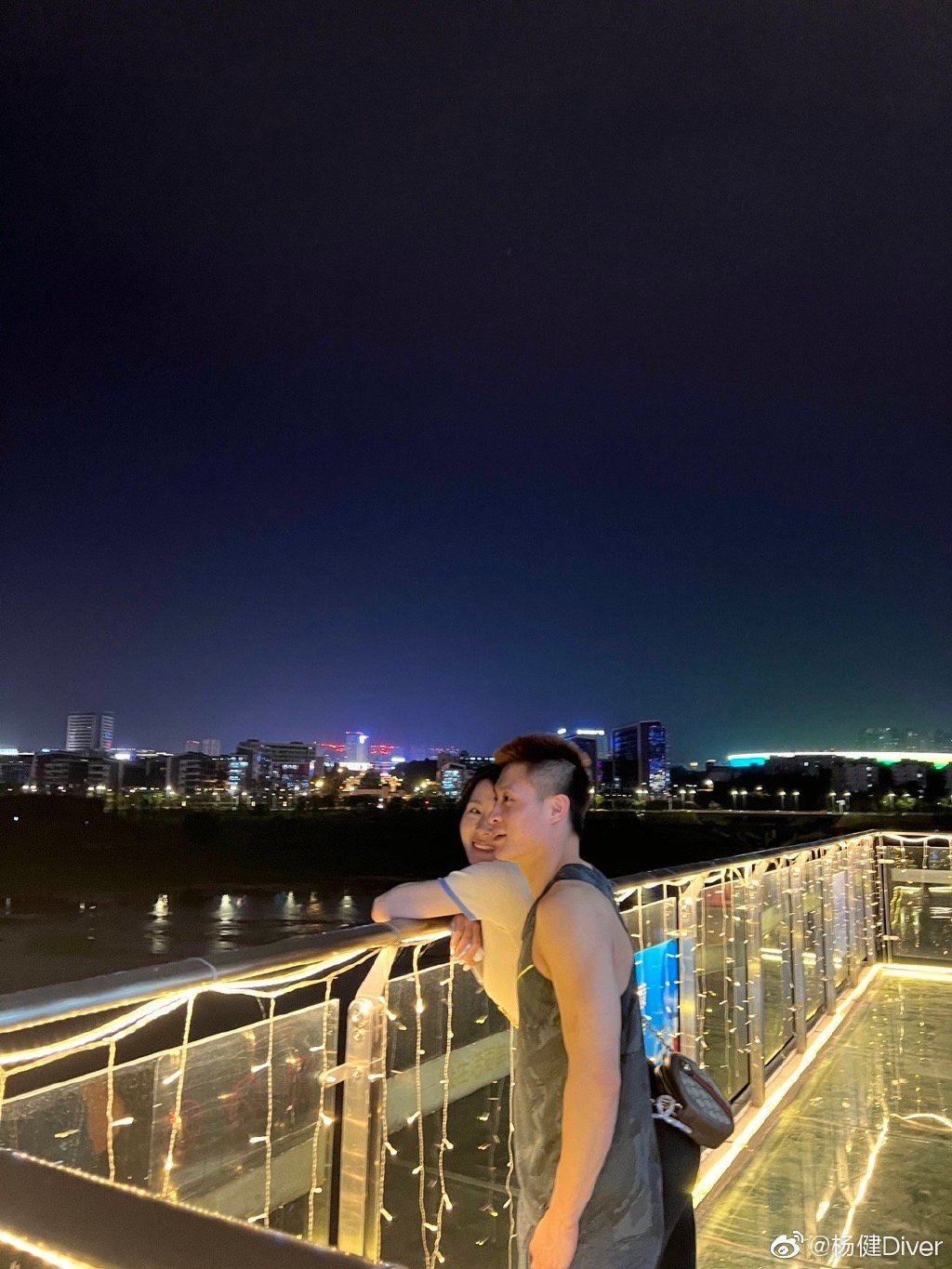 葡萄牙队|甜蜜般配！中国跳水队又一世界冠军公开恋情，27岁事业爱情双丰收