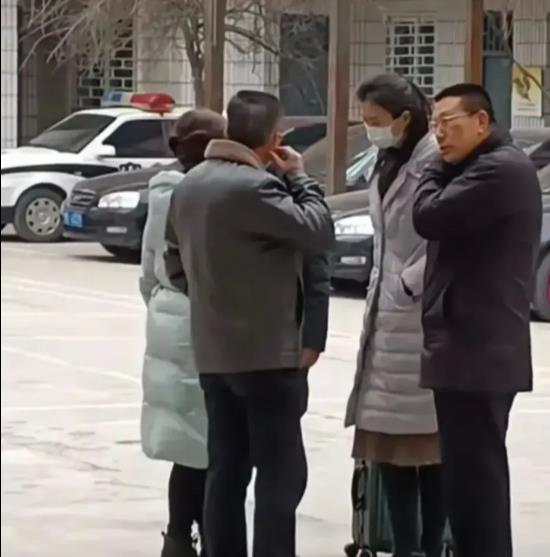 |潘克主打，李圣辅佐病历资料，熊磊带亲妹妹出道，田静是成功案例