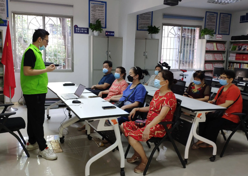 大学生|超过80万人报考,“新职业”热度不逊于铁饭碗,官方表示大力支持