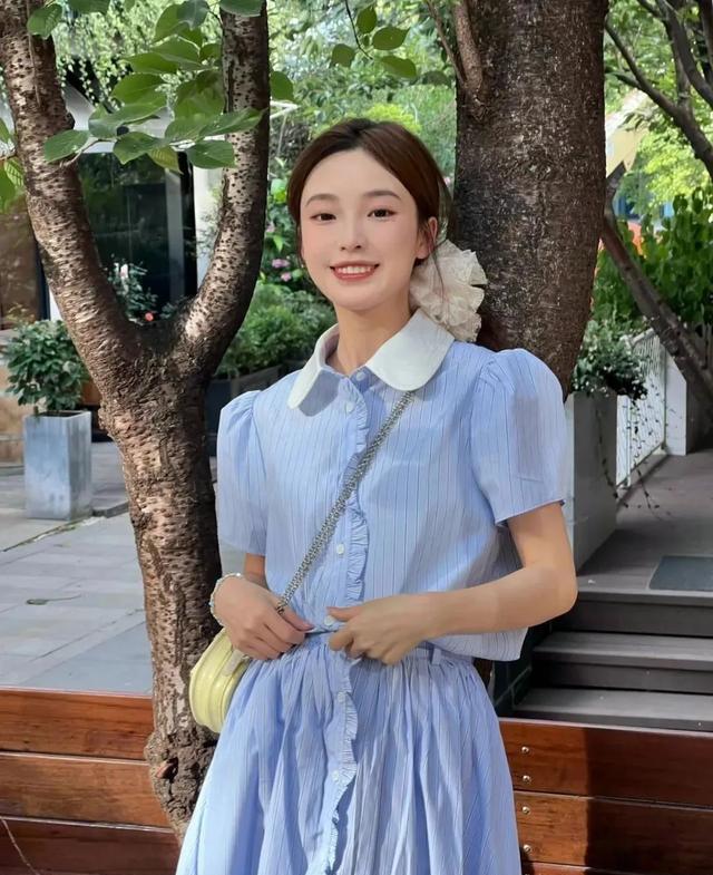 4套“上短下长”穿搭,小个子也能穿出高挑气质,显高显瘦