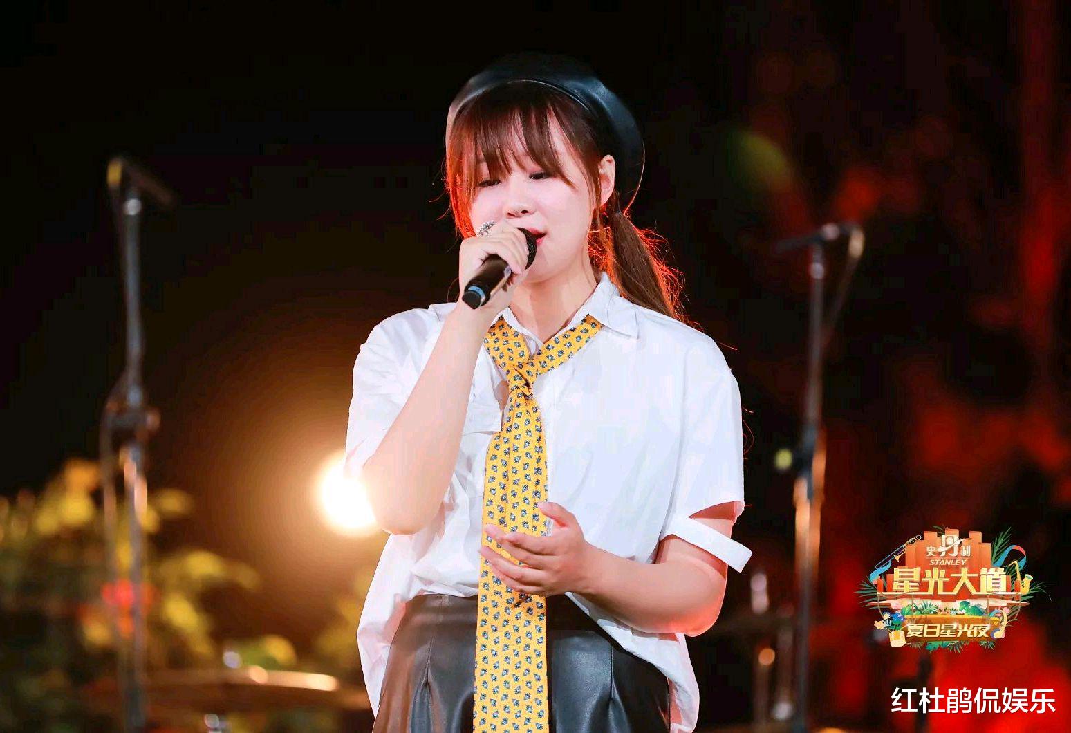 星光大道|《星光大道》夏日星光夜，众多历届选手回娘家，发展现状两极分化