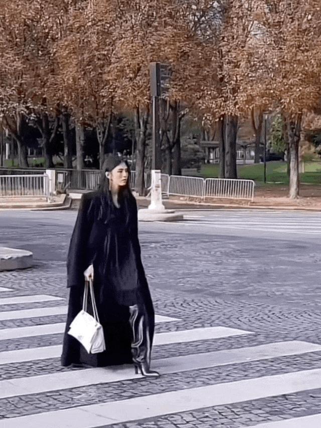 穿衣搭配 各花入各眼?韩国红毯穿搭过于朴素,不如中式妆造大气亮眼?