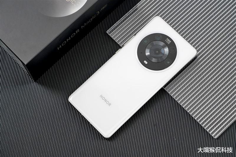 华为荣耀|荣耀V50Pro内外兼修?天玑9000+5000毫安,颜值还不差