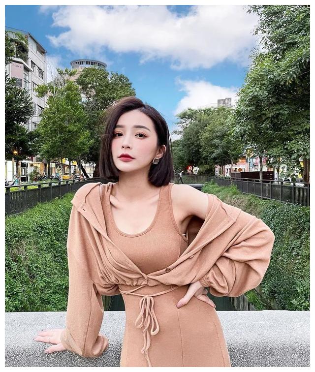 张小斐|台湾网红简羽彤，清新甜美的气质女神