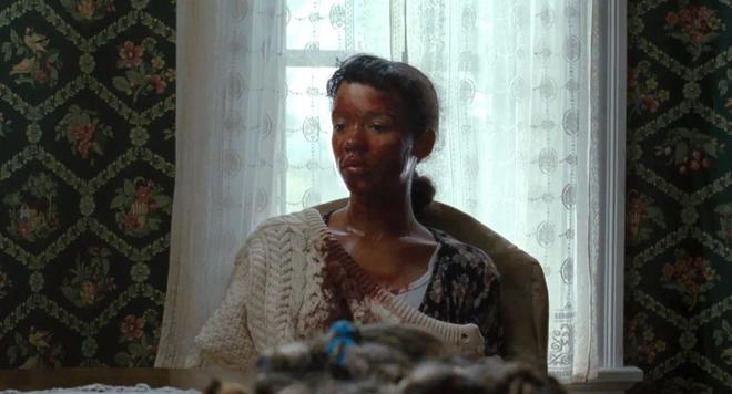 异类|期待了很久的热门片，大概也只适合截图发发