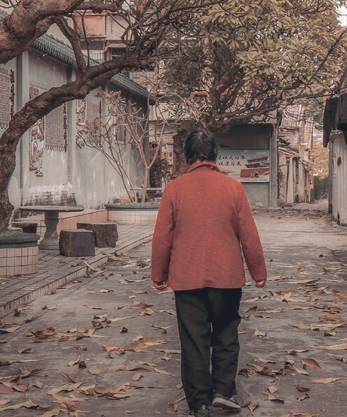 大爷|人到晚年,自己的存款可以告诉子女吗?76岁的林大爷讲了内心话