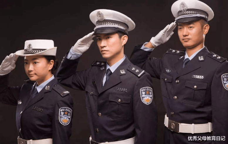 大学生|辅警将实行“年薪制”，工资或将有“大提升”，专科生也不要错过