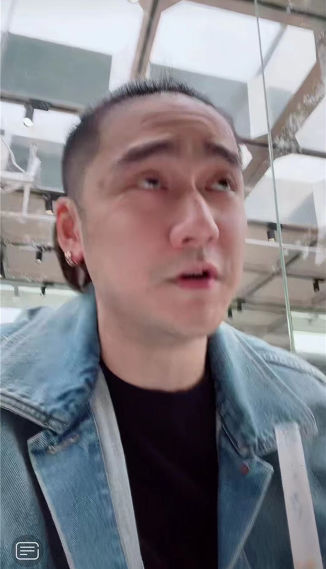 蒋劲夫|蒋劲夫开直播自曝在做废品回收，承认自己是垃圾桶，不惧网络暴力