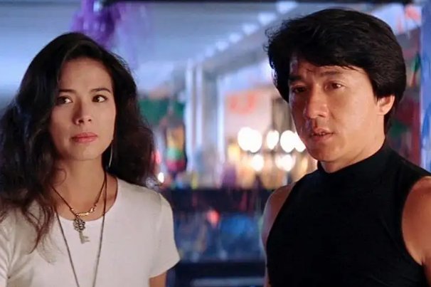 成龙|《红番区》不仅在中国取得好的成绩，在国际上，也让成龙拥有名气