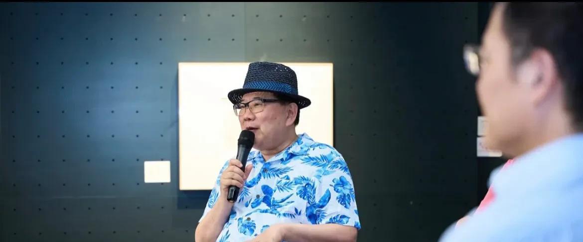 主持人|上海主持人两极分化，一线主持工作繁忙，非主流主播忙着旅游