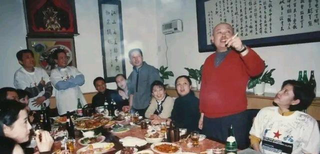傅彪|2005年傅彪去世，那个说要帮他养儿子的葛优，如今履行承诺了吗