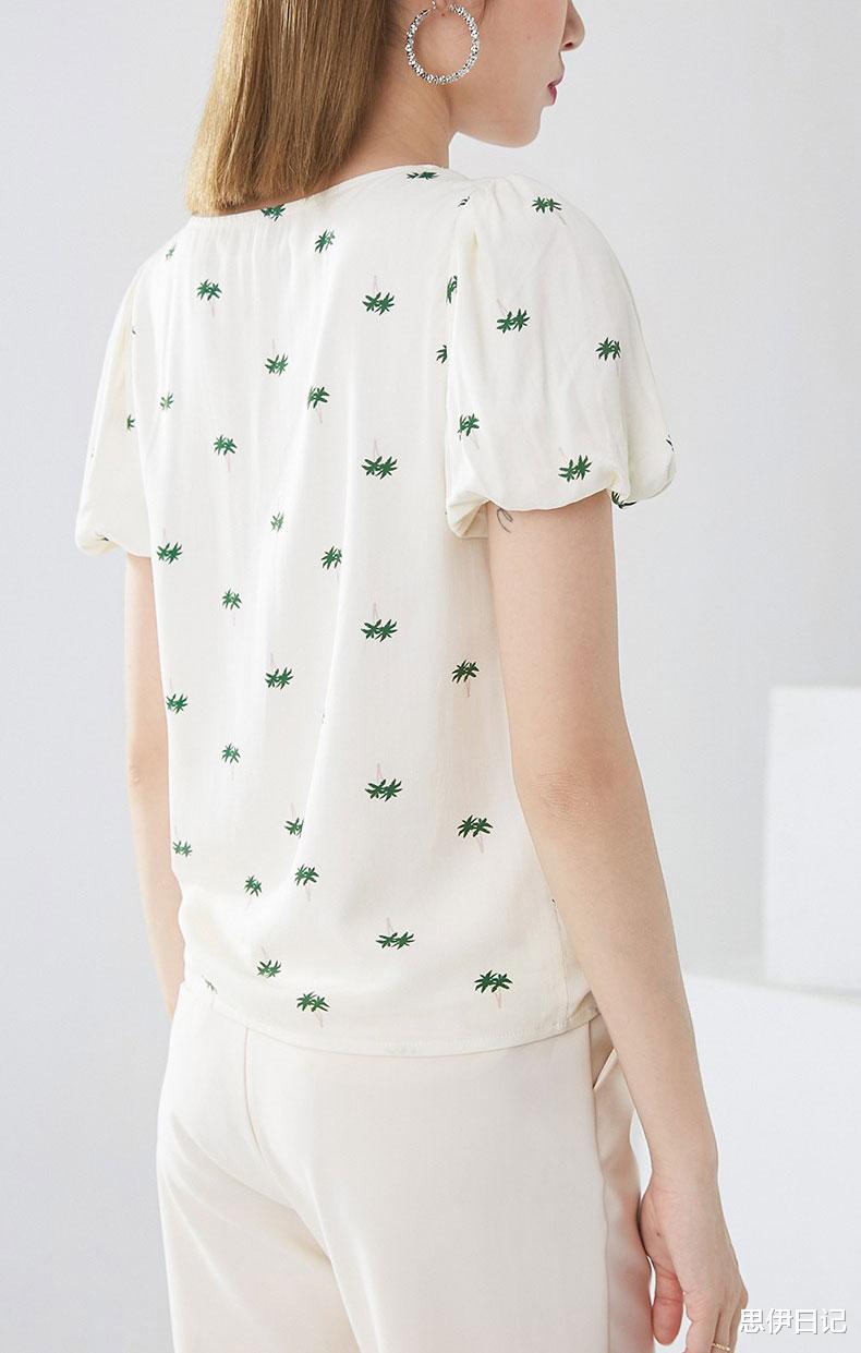 夏季休闲印花通勤穿搭,打造知性淑女范,既减龄又有气质