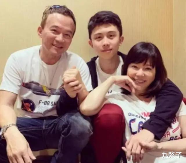 狄莺|孙安佐的猖狂，看看狄莺、孙鹏夫妇的“荒诞”人生，就不奇怪了