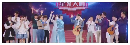 刚刚播出的2022年11月12日《星光大道》决出冬赛季冠军
