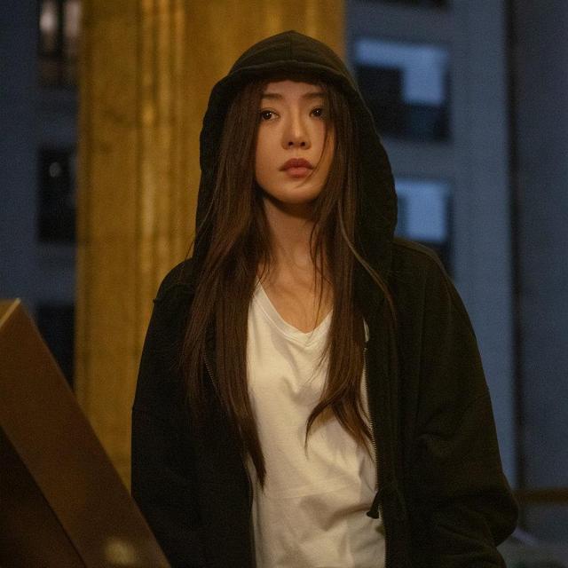 酒吧|下饭的悬疑剧来了，高分原著改编，帅气男与飒爽女寻查真相！