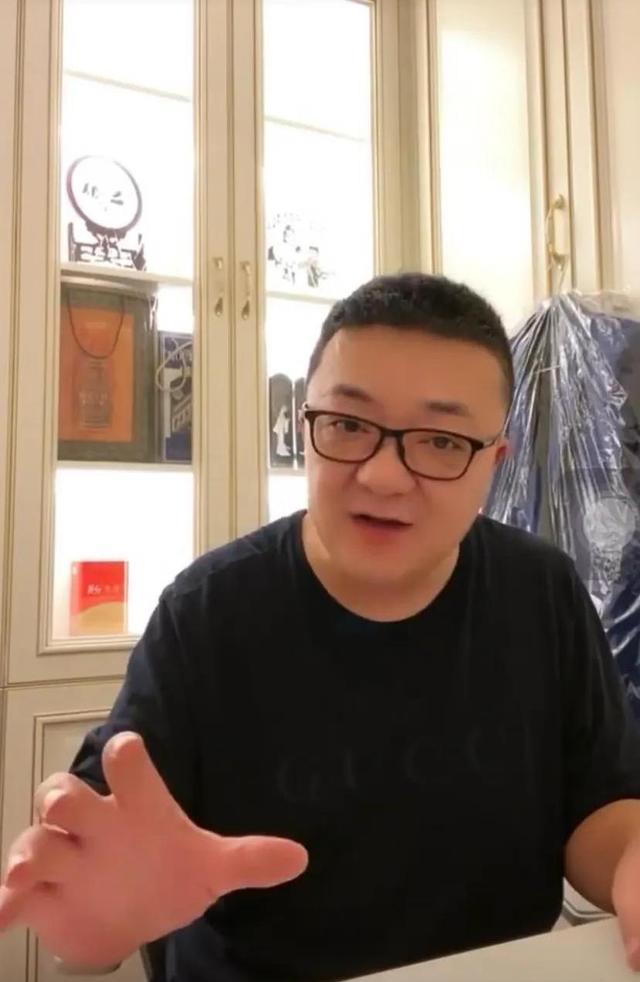 董路|董路计划挑选10名足球小将移民海外，声称中国人不适合足球