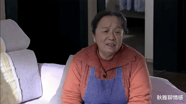 双面胶|《双面胶》:读懂李亚平对丽娟的3次算计,就能明白她为何会死