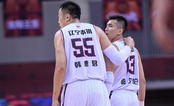 杨鸣|杨鸣：上海队兵强马壮，外援水平也非常高，输球我能接受