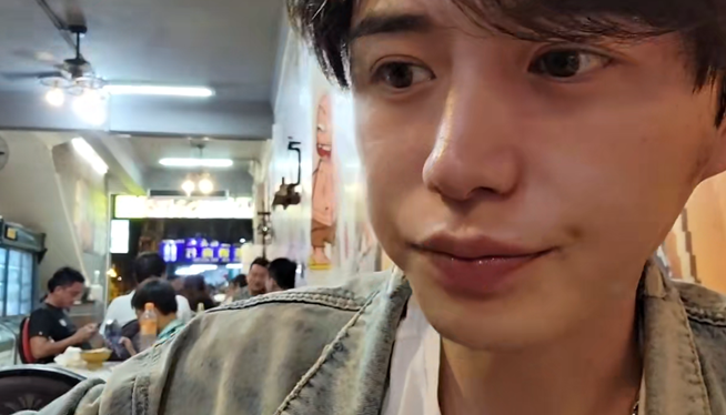 童锦程凌晨开播述说心事,和粉丝说了不少心里话,走红不是运气