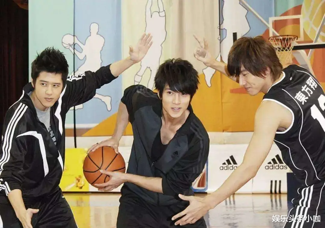 陈庭妮|求婚成功，八年的爱情长跑也算有了圆满结局！