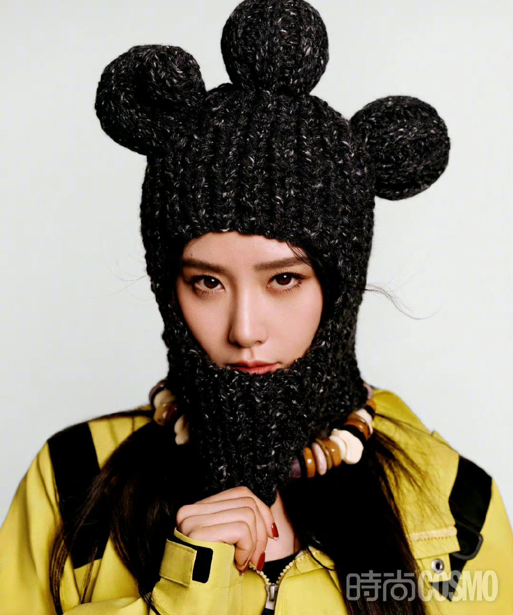 刘诗诗|刘诗诗登《时尚COSMO》十一月刊封面，化身秋日探险背包客！