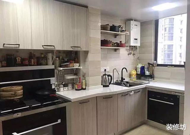 她家称不上豪华，却成为小区的“网红房”，邻居都前来参观学习！