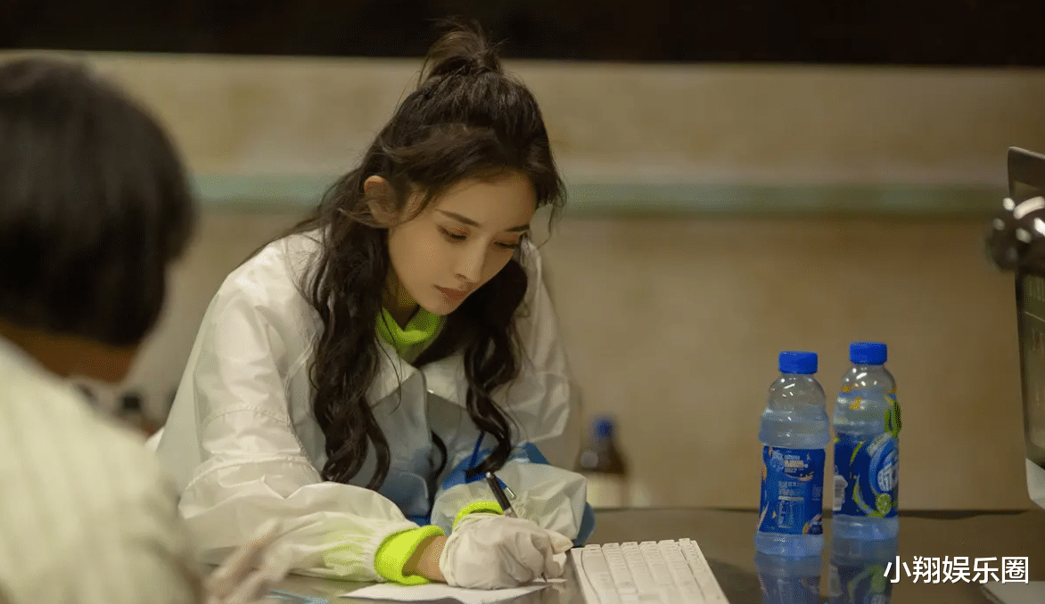 刘耀文|“密逃4”嘉宾团队公开，杨幂和黄明昊再度出山，刘耀文也来参加