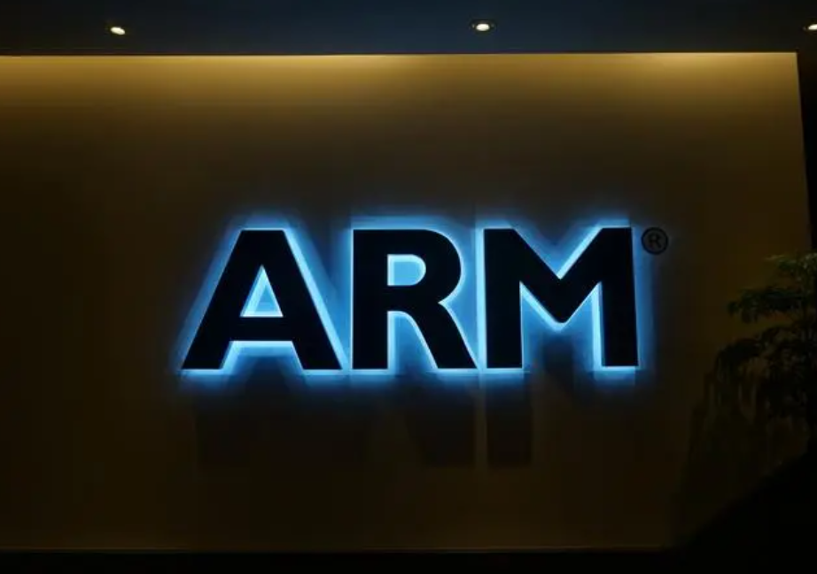 华为|高通放言收购ARM后，又一家芯片巨头也想参与收购
